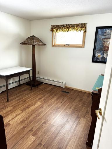 1421 Riverside Drive NW, Baudette, MN 56623