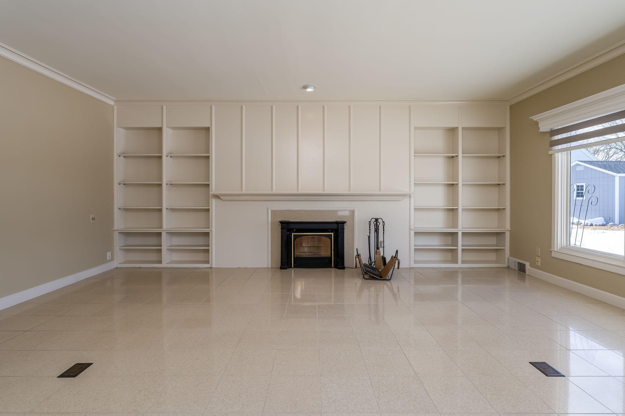 730 S. 4th St-12.jpg