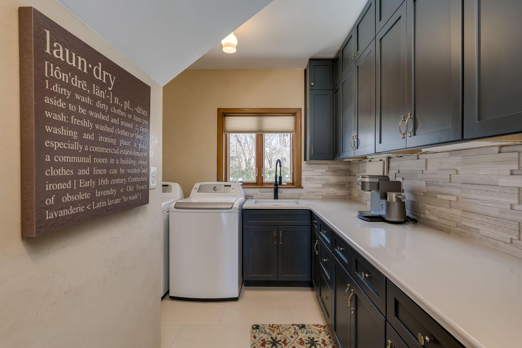 730 S. 4th St-32.jpg