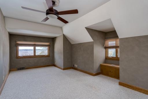 730 S 4th Street, Le Sueur, MN 56058