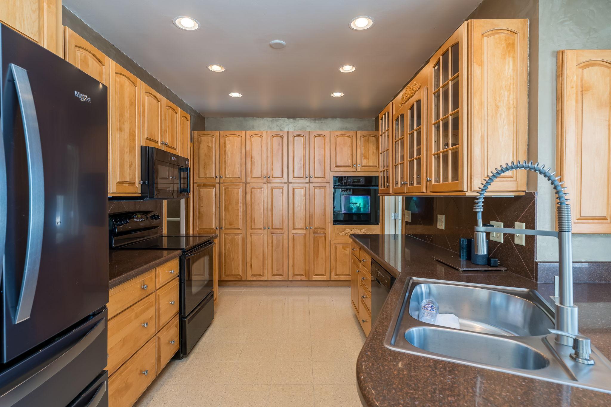 730 S. 4th St-19.jpg