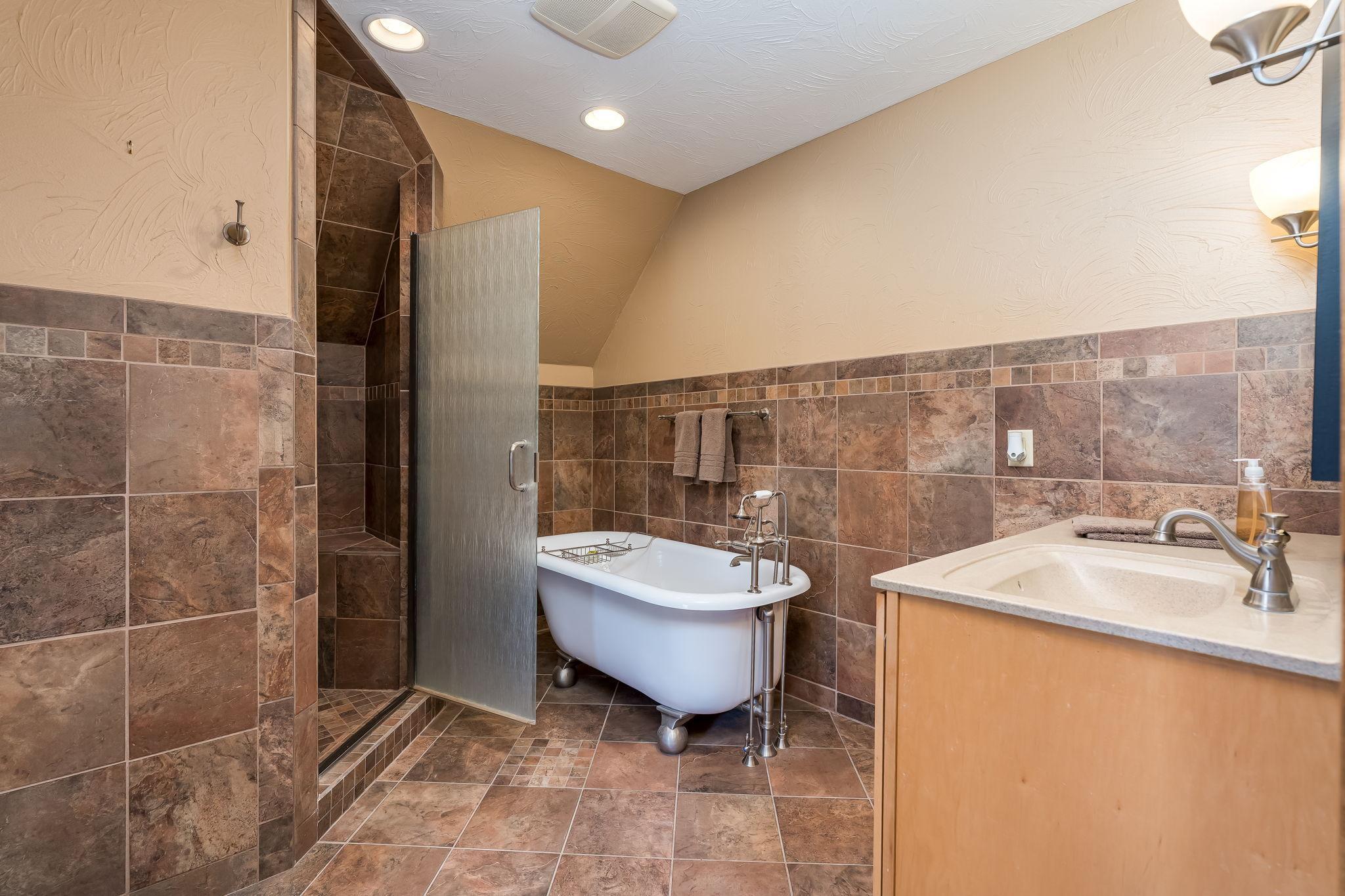 730 S. 4th St-41.jpg