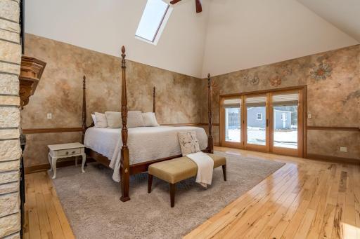 730 S 4th Street, Le Sueur, MN 56058