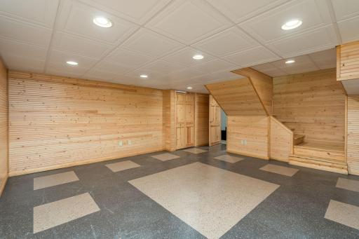 730 S 4th Street, Le Sueur, MN 56058