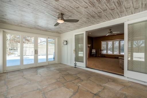 730 S 4th Street, Le Sueur, MN 56058