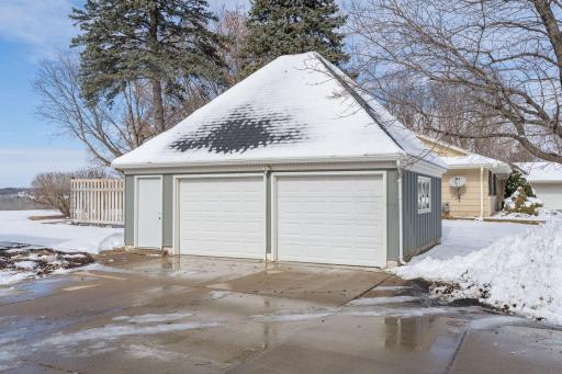 730 S 4th Street, Le Sueur, MN 56058