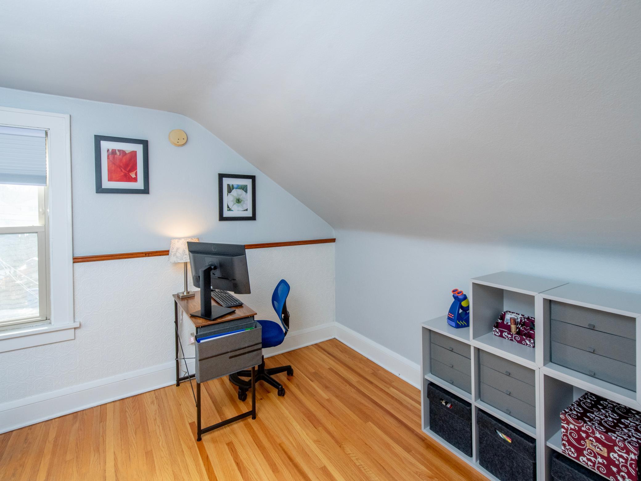 Upper level also features an office nook