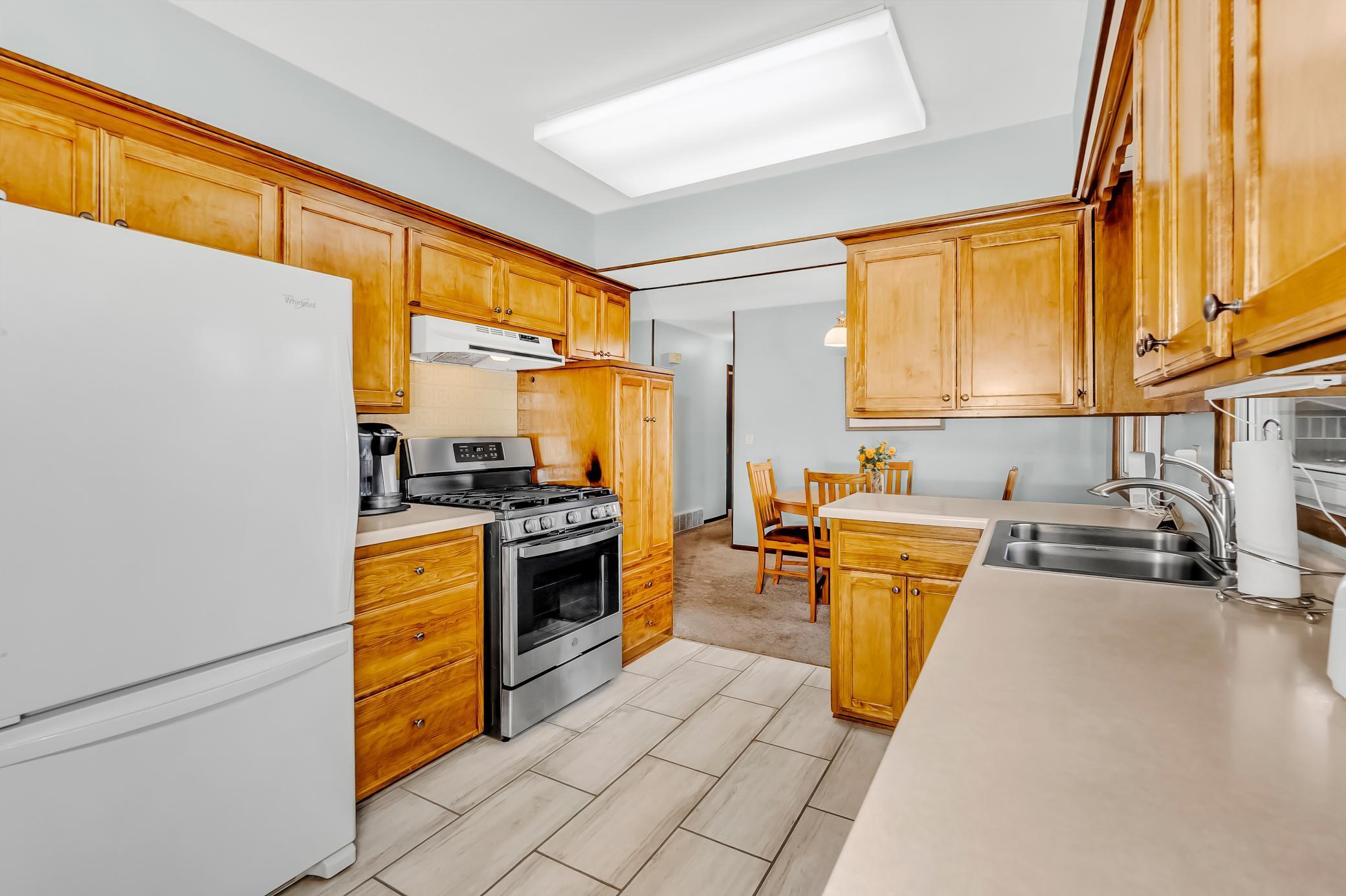 Kitchen has newer appliances & tile floor!