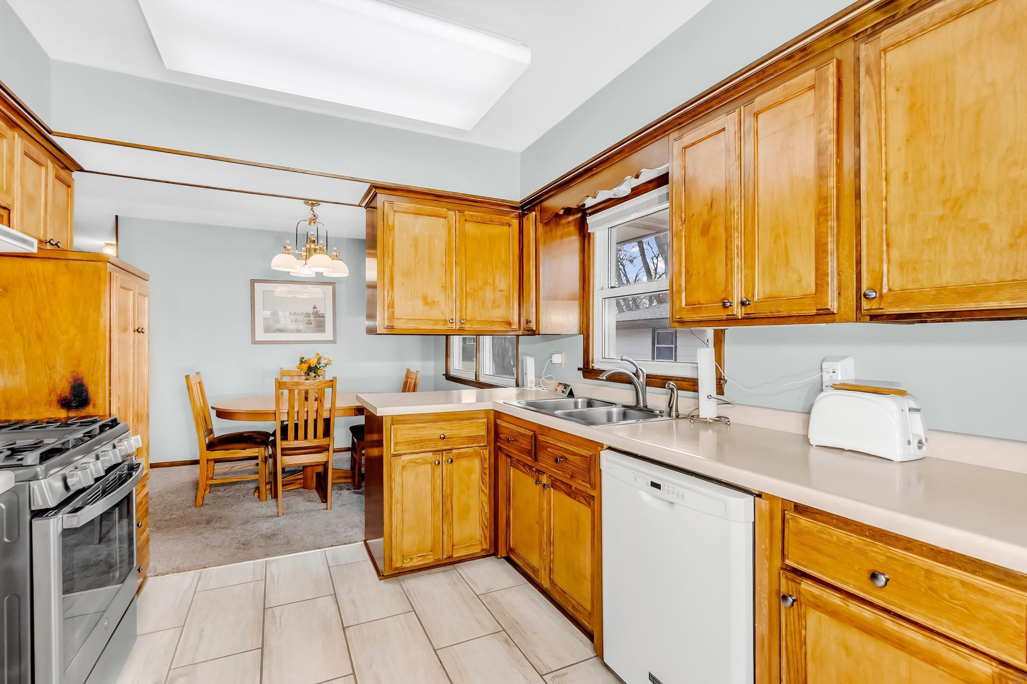 Love the kitchen window above the sink!