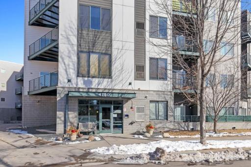 4750 E 53rd Street, 206, Minneapolis, MN 55417