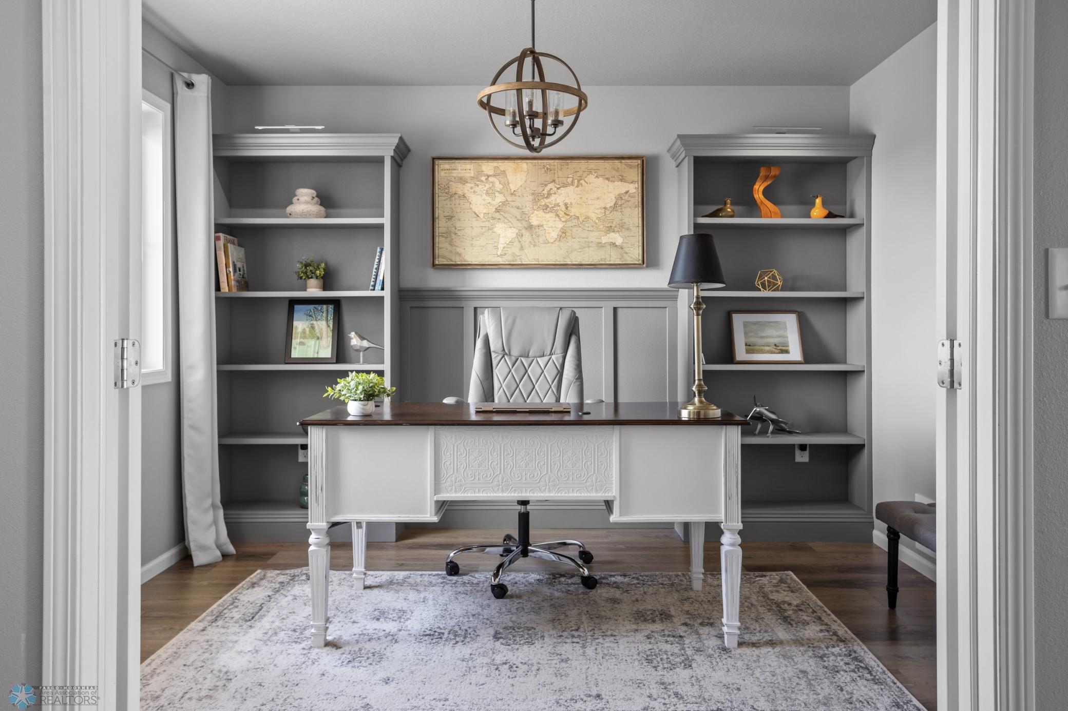 Office/Playroom/Flex Space