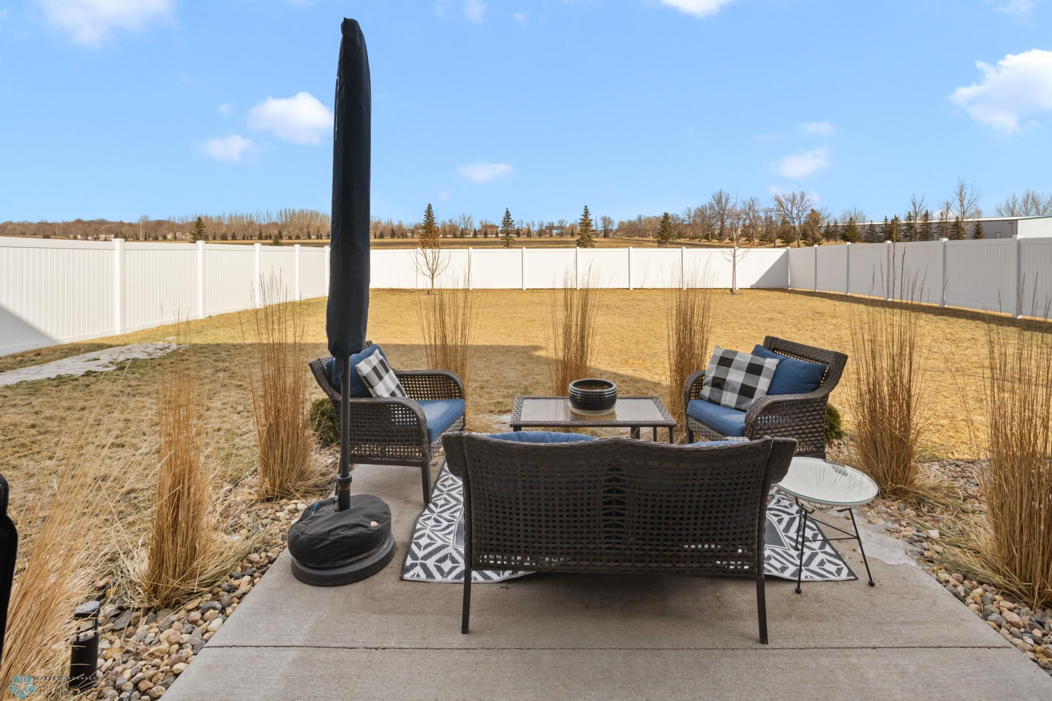 Backyard Patio - Hottub Included