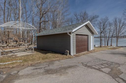 4894 Shangri La Drive NE, Longville, MN 56655