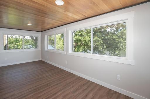10-web-or-mls-08-Dining Room.jpg