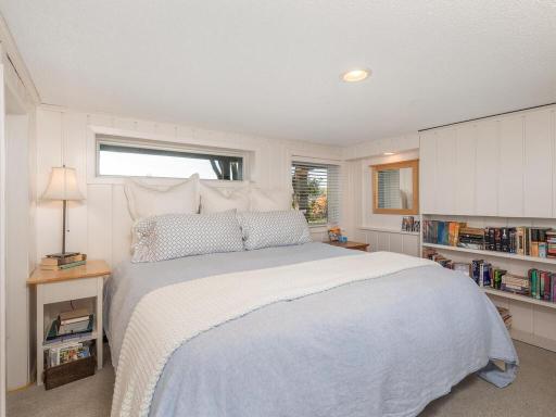 1384 Baldur Park Road, Wayzata, MN 55391