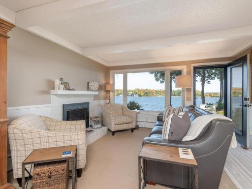 1384 Baldur Park Road, Wayzata, MN 55391