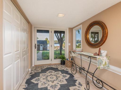 1384 Baldur Park Road, Wayzata, MN 55391