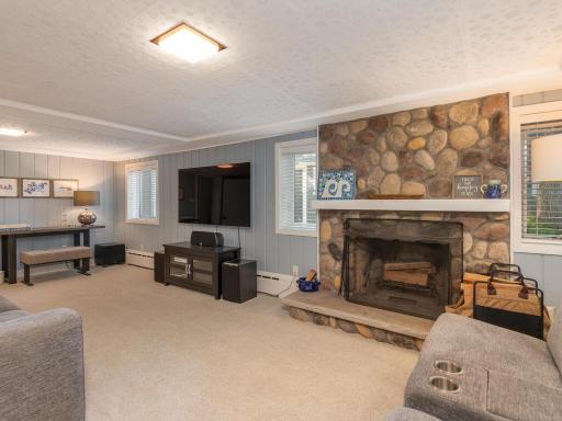 1384 Baldur Park Road, Wayzata, MN 55391