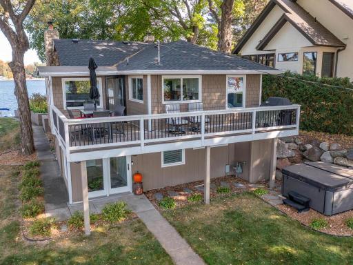 1384 Baldur Park Road, Wayzata, MN 55391