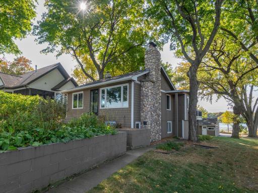 1384 Baldur Park Road, Wayzata, MN 55391