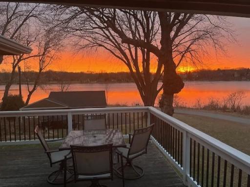 1384 Baldur Park Road, Wayzata, MN 55391