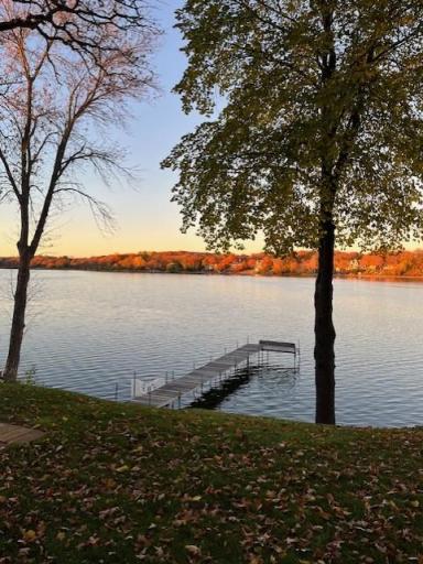 1384 Baldur Park Road, Wayzata, MN 55391