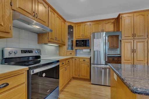 8105 165th Avenue NE, Oak Park, MN 56357