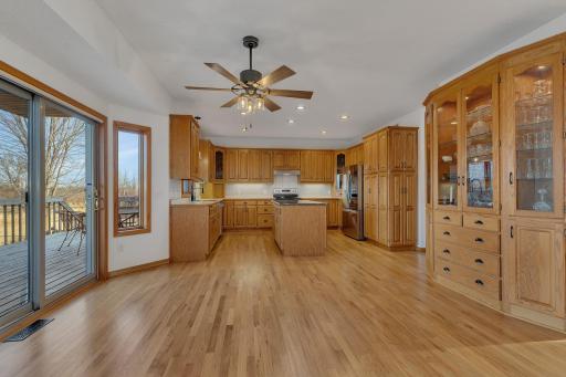 8105 165th Avenue NE, Oak Park, MN 56357