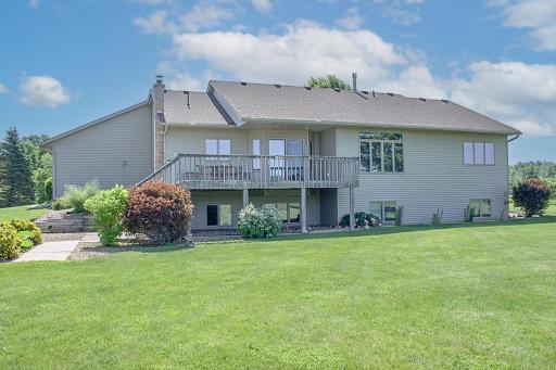 8105 165th Avenue NE, Oak Park, MN 56357