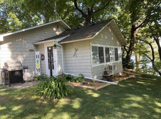 6321 French Lake Trail, Faribault, MN 55021