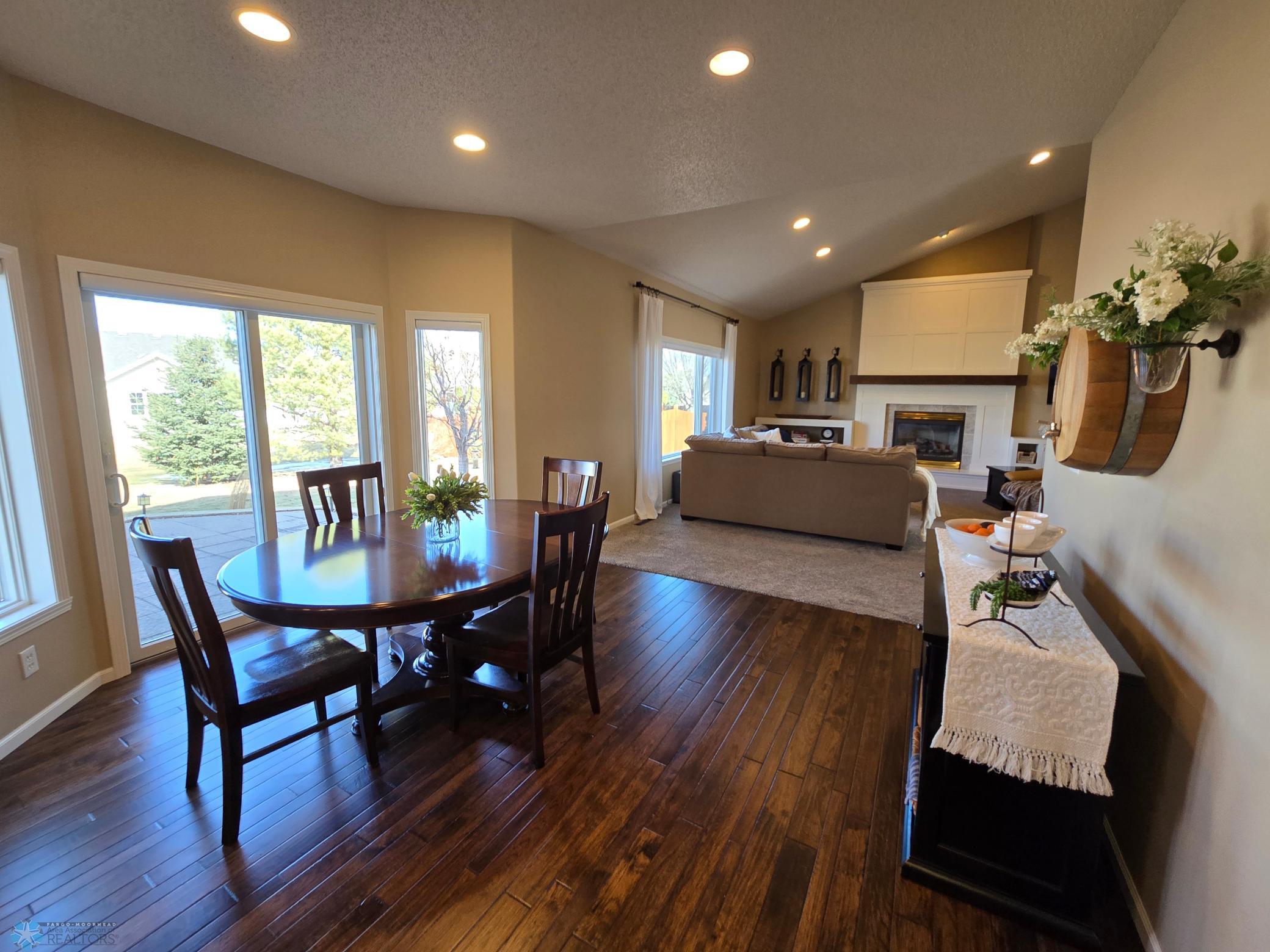 Dining to Living room