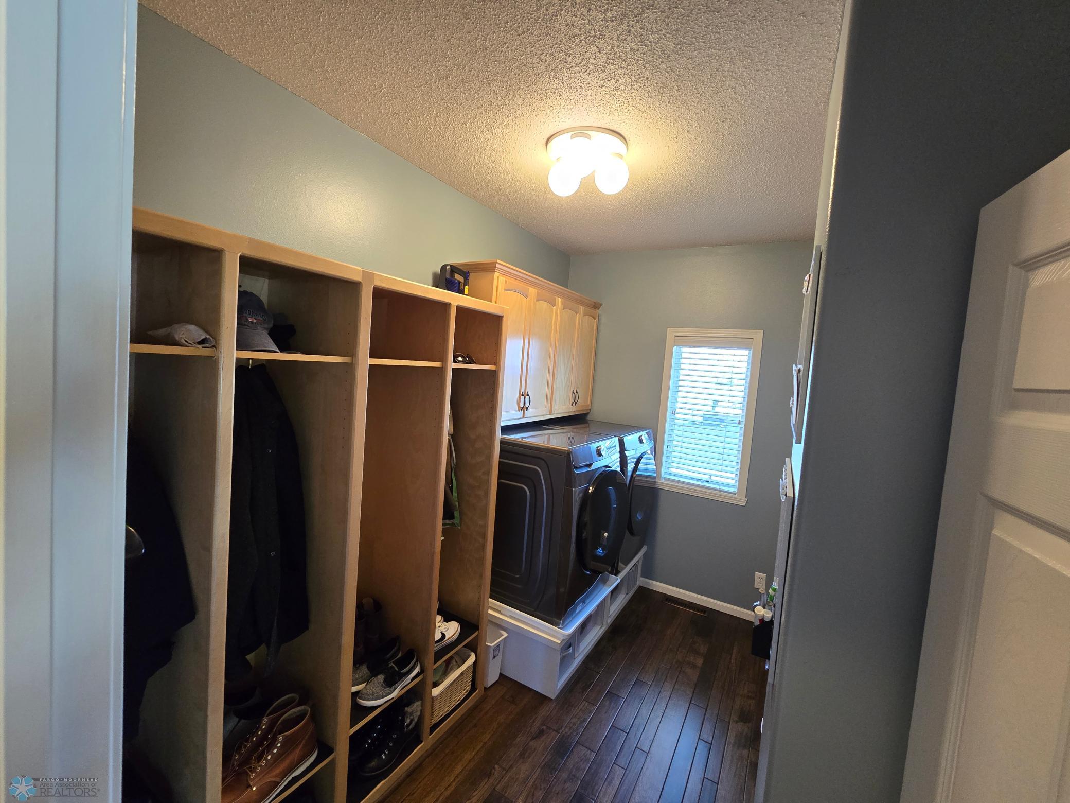 Laundry/lockers/ pantry