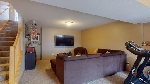 3660 46th Avenue NW, Rochester, MN 55901