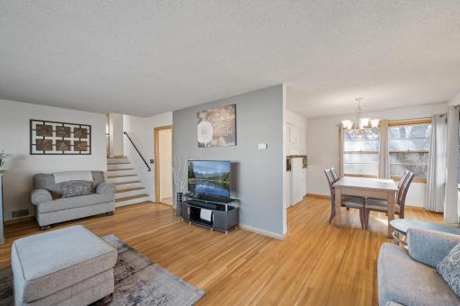 3117 Winnetka Avenue N, Minneapolis, MN 55427