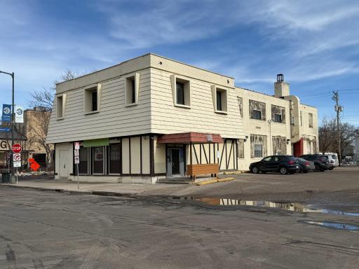 2835 Nicollet Avenue, Minneapolis, MN 55408