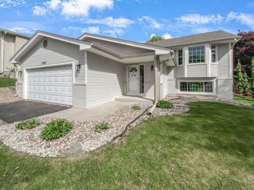 3866 Westbury Drive, Saint Paul, MN 55123