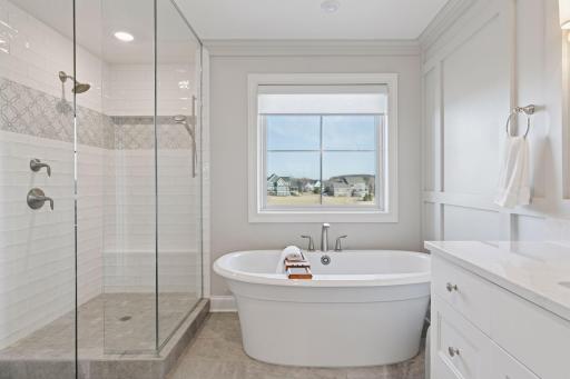 7632 Glen Alcove, Woodbury, MN 55129