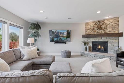 7632 Glen Alcove, Woodbury, MN 55129