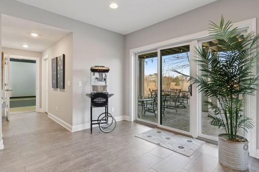 7632 Glen Alcove, Woodbury, MN 55129