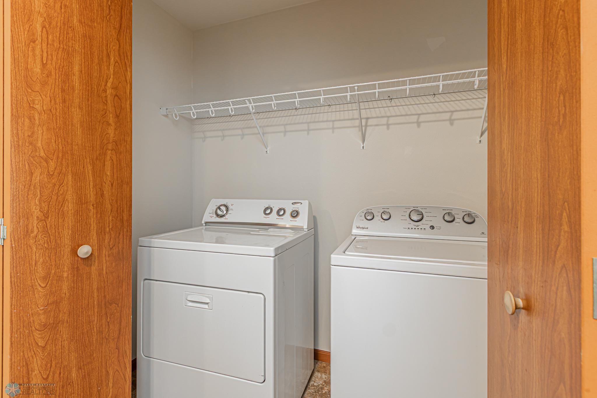 4265 Estate Dr S, Fargo, ND-21.jpg