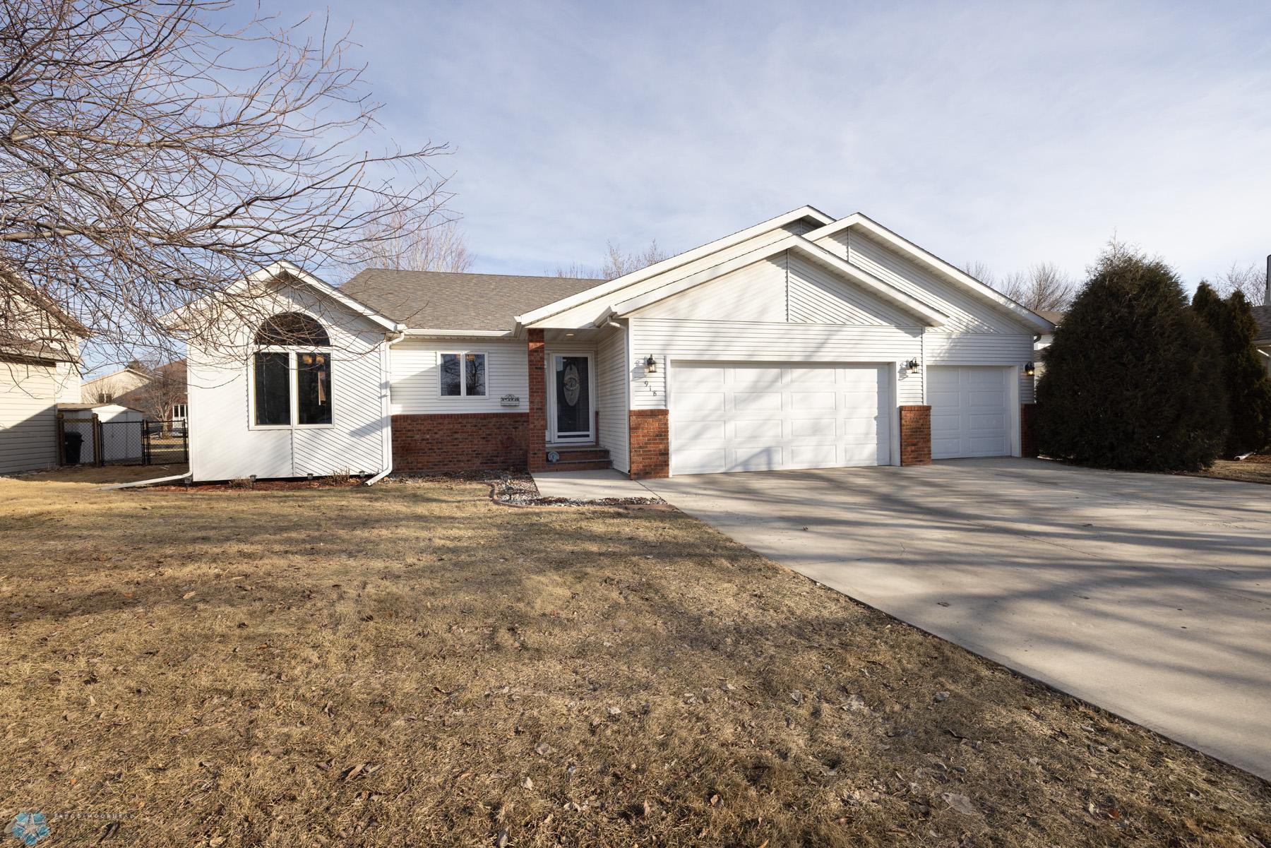 Property photo for 918 16th Avenue E, West Fargo, ND 58078