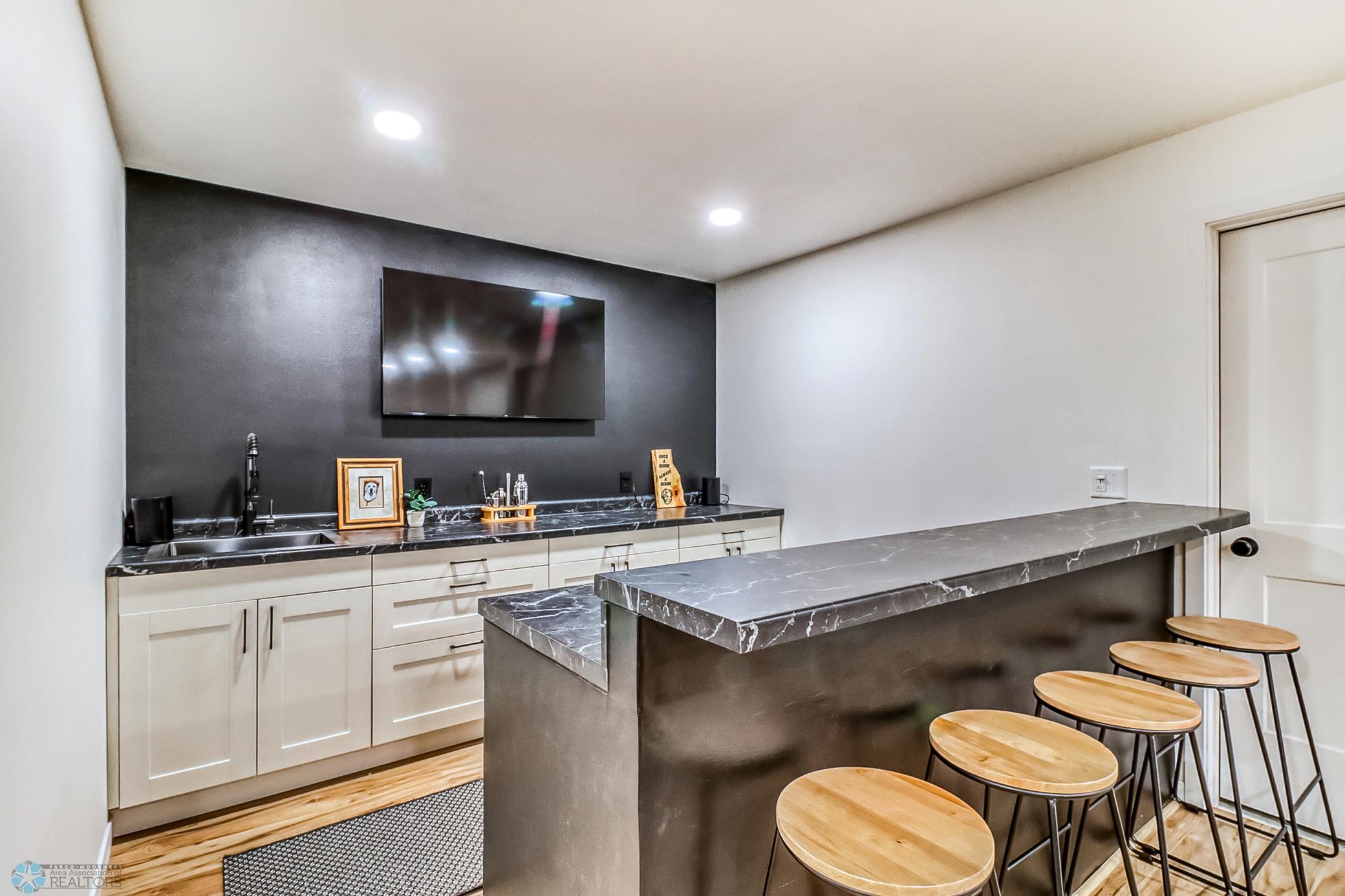 Basement wet bar