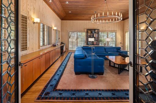 5123 Lake Ridge Road, Minneapolis, MN 55436