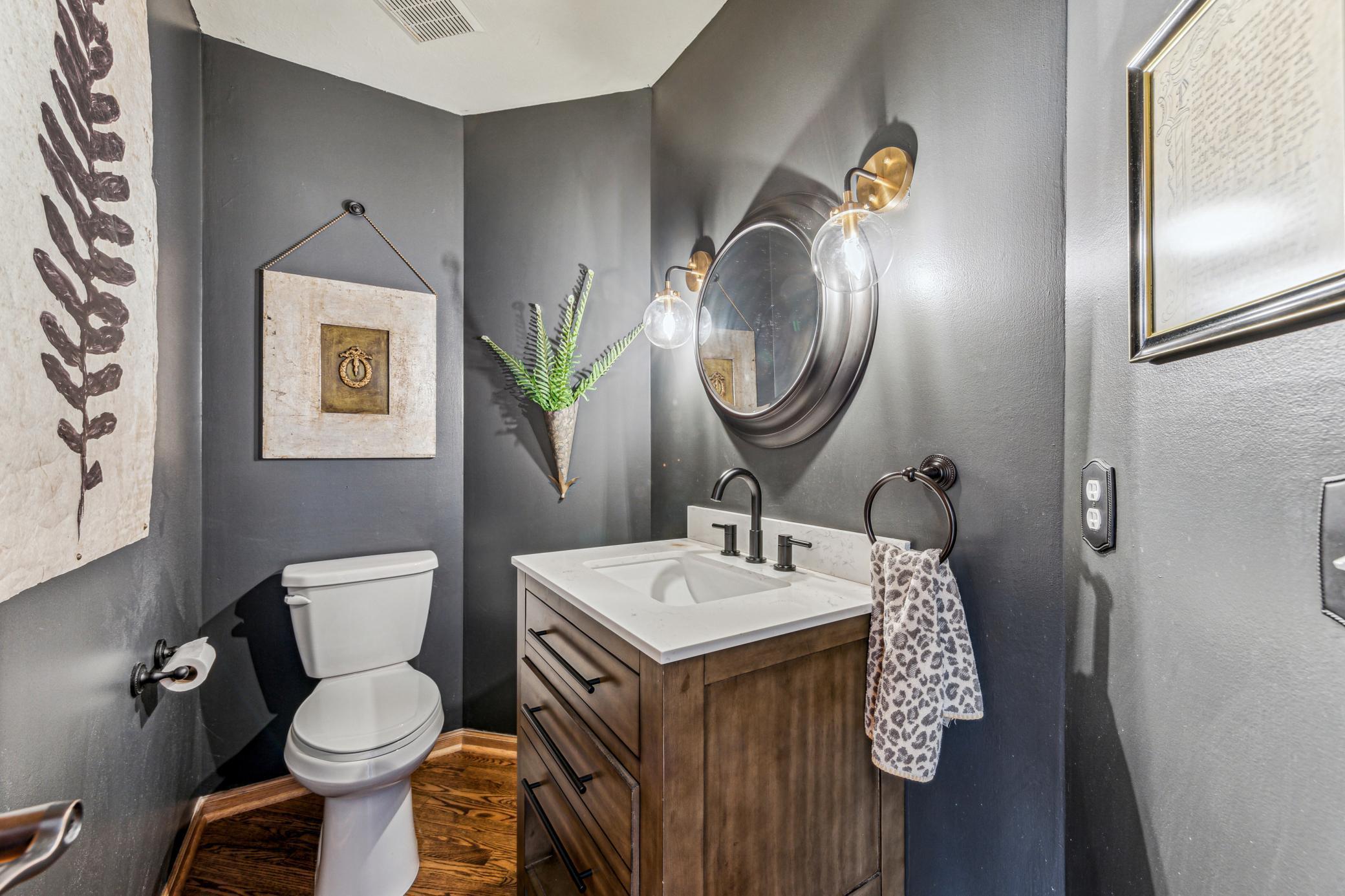 10859 Purdey Rd 09_Interior (5).jpg