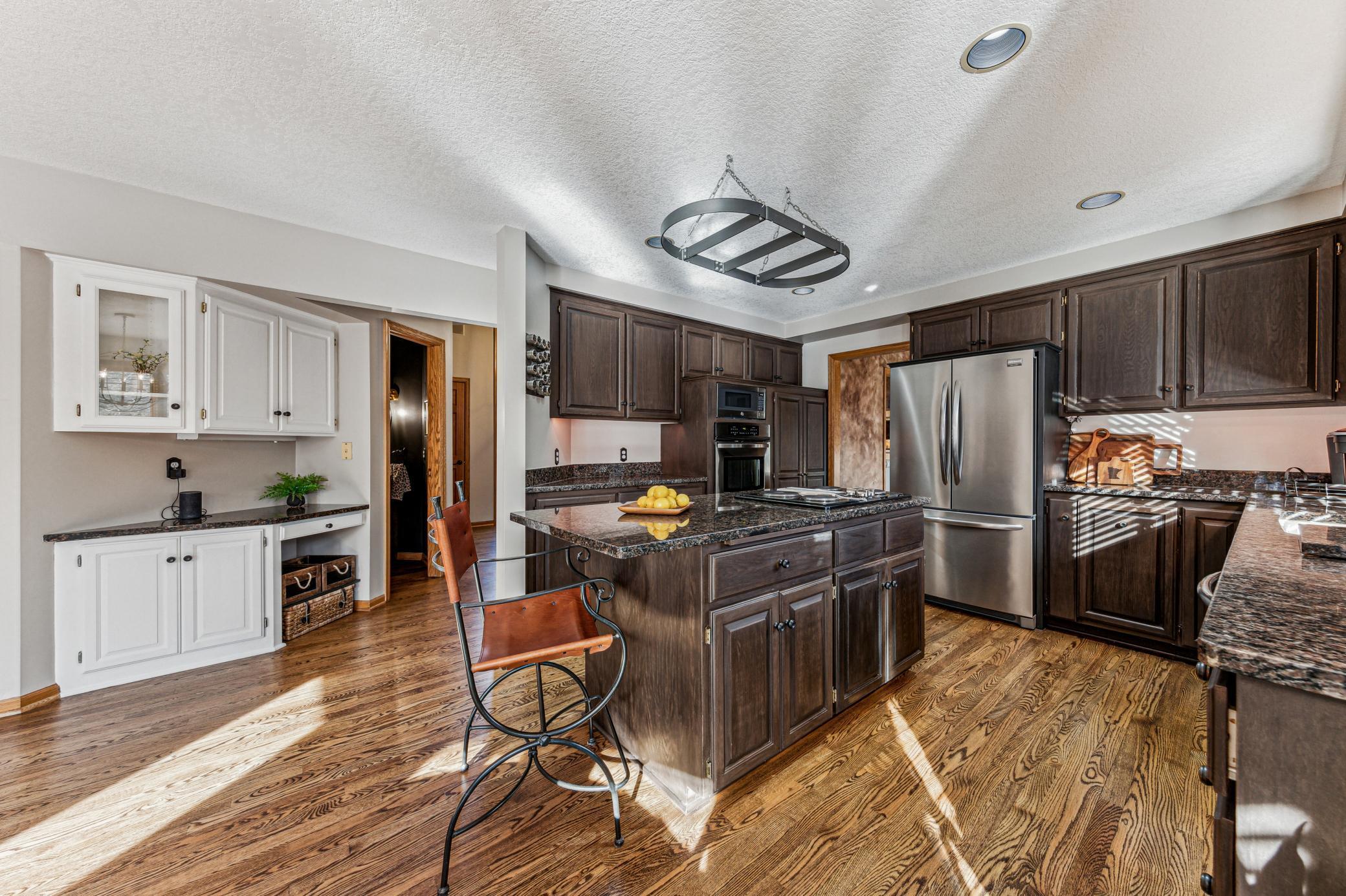 10859 Purdey Rd 07_Interior (4).jpg