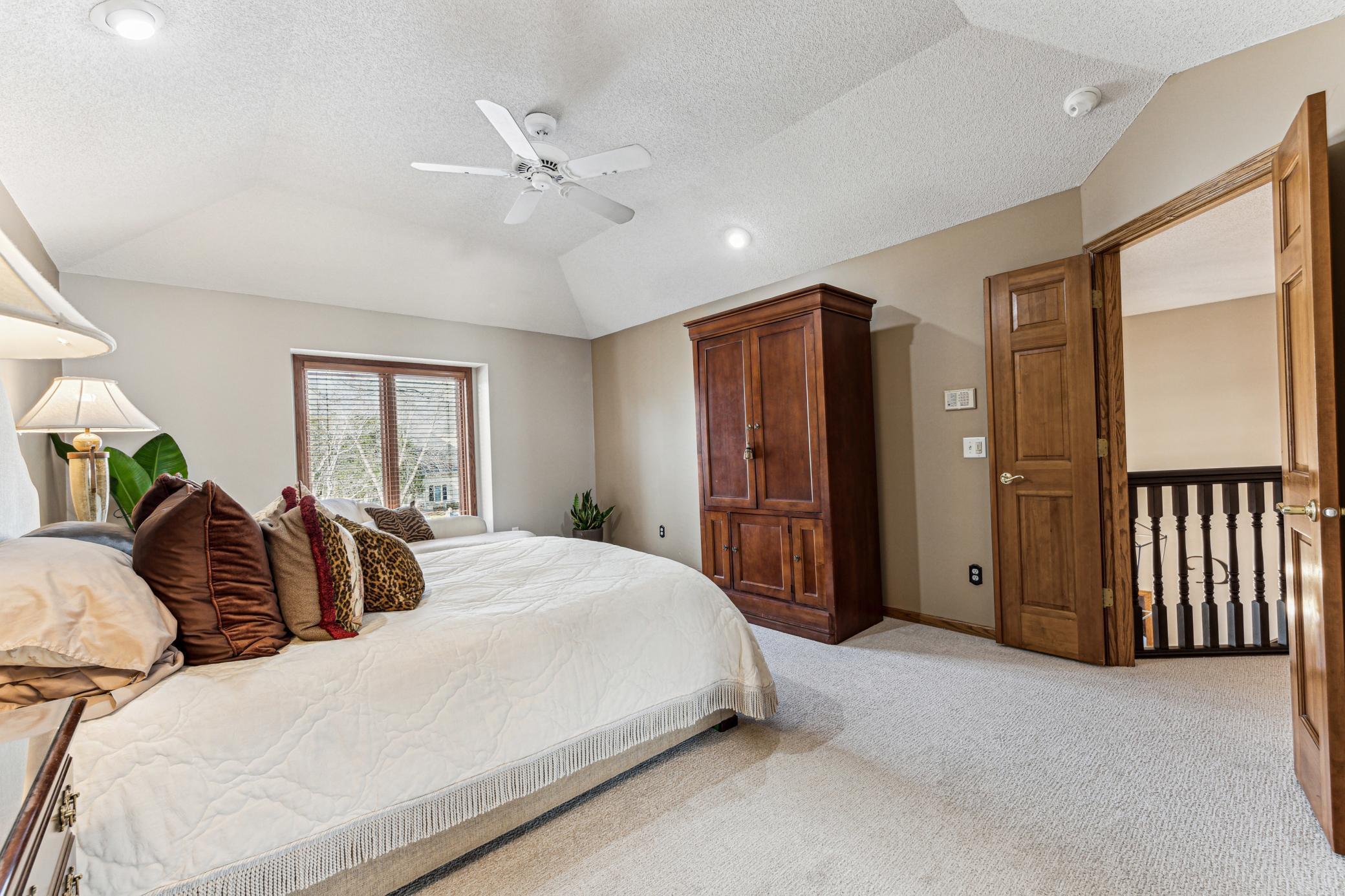 10859 Purdey Rd 007_Interior.jpg