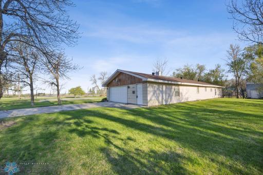203 4th Street, Argusville, ND 58005