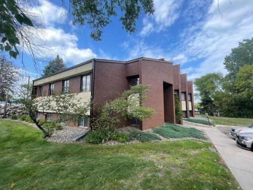 2480 White Bear Avenue N, Saint Paul, MN 55109