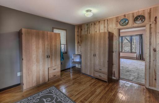 Flex space perfect for a mudroom or office!