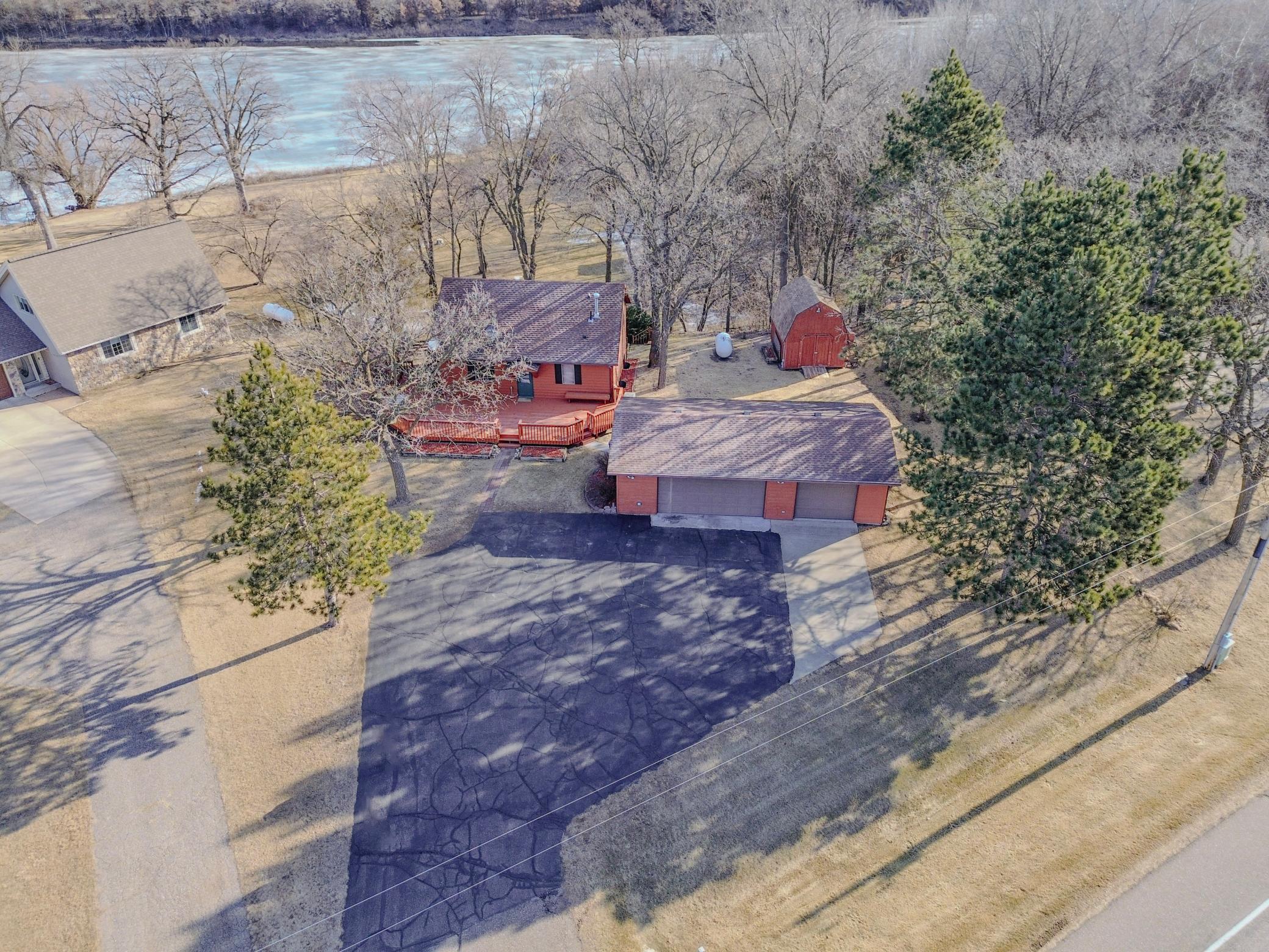 2-dji_fly_20250311_100532_259_1741717103158_photo.jpg
